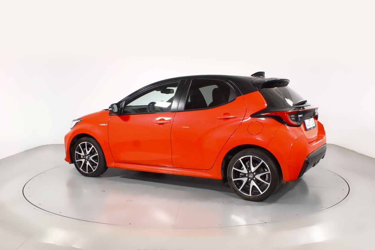 Foto Toyota Yaris 18