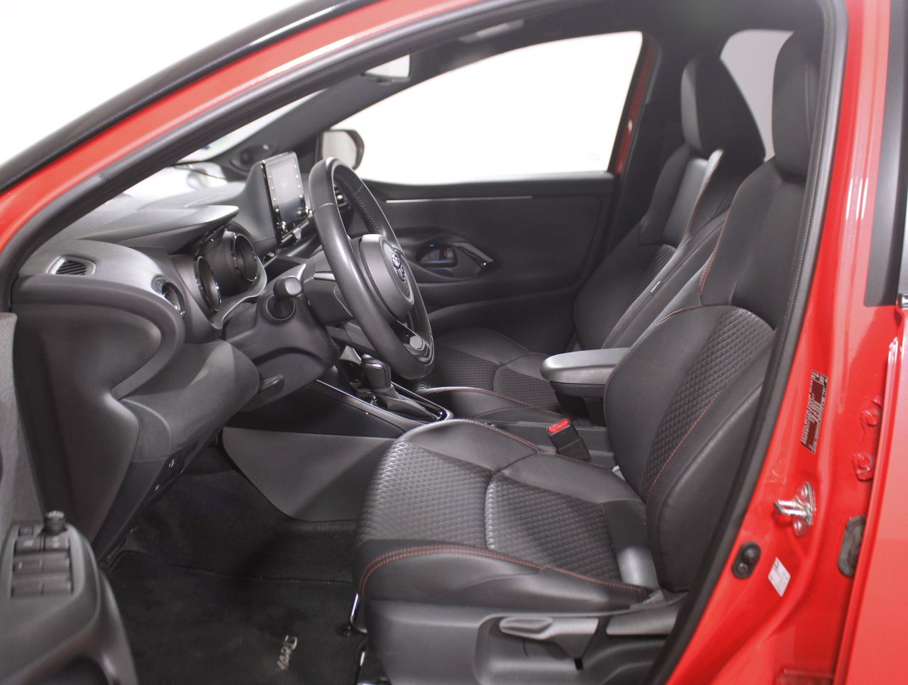 Foto Toyota Yaris 27