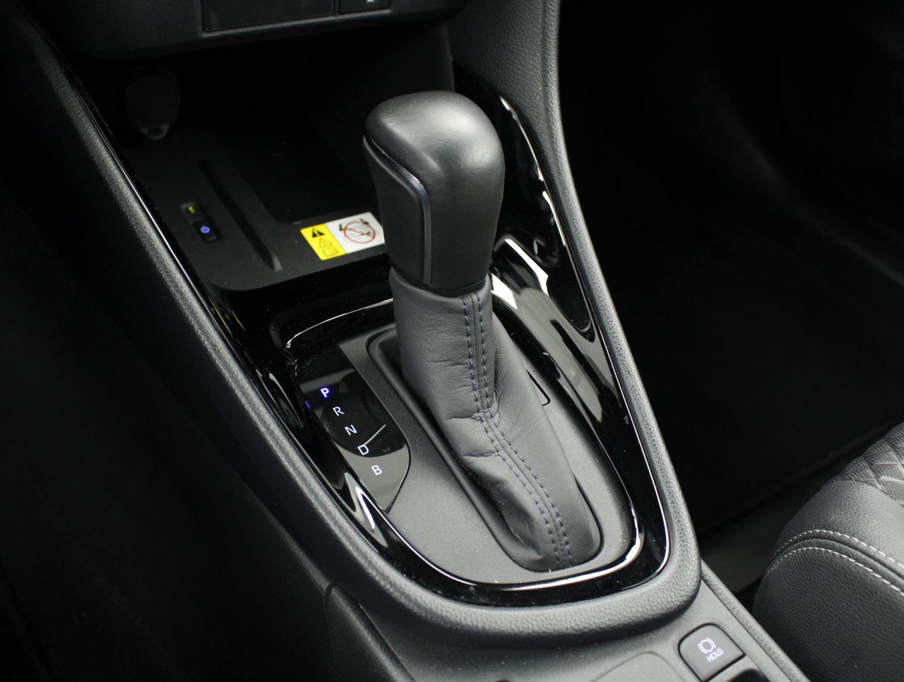 Foto Toyota Yaris 10