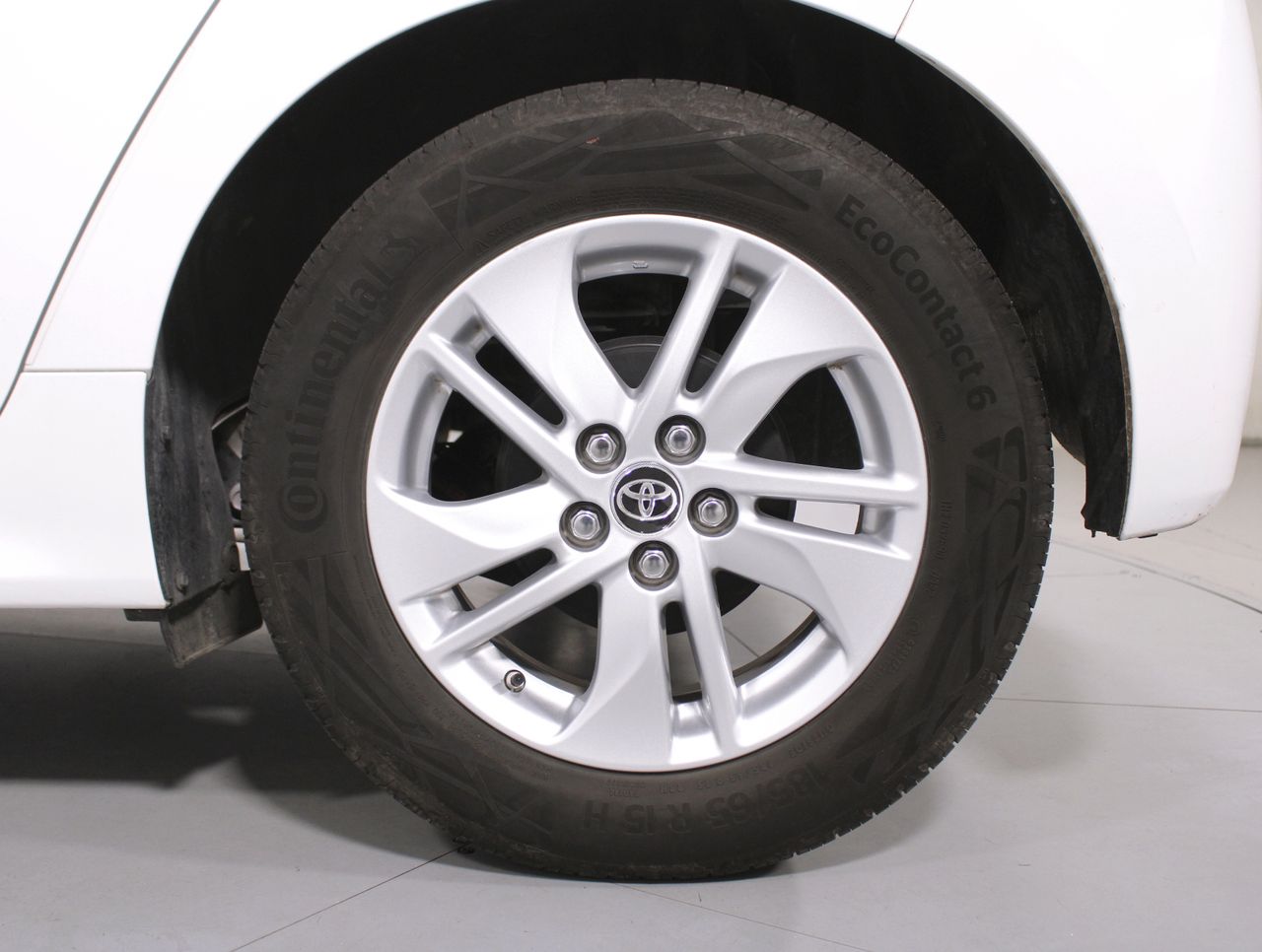 Foto Toyota Yaris 8