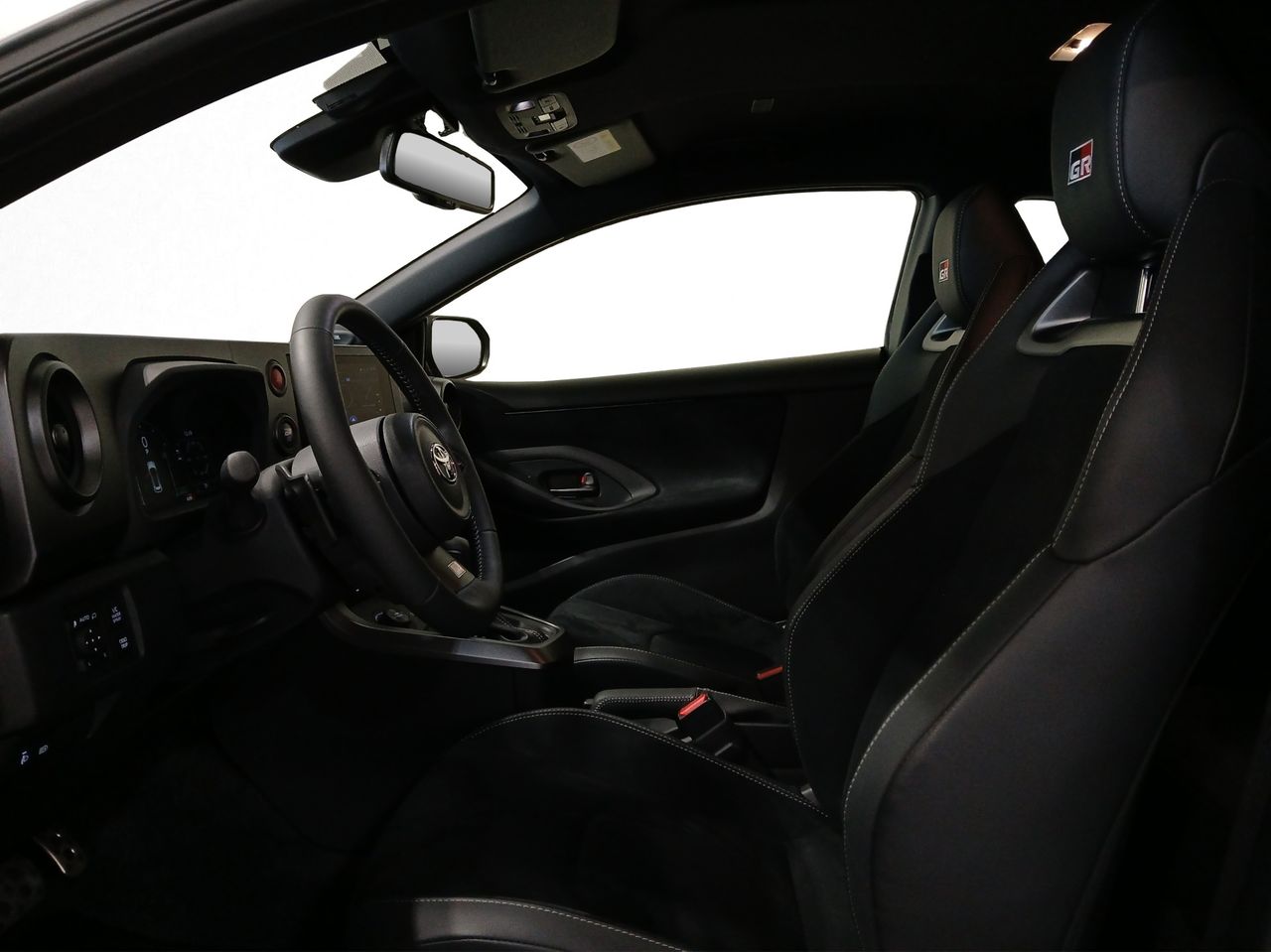 Foto Toyota Yaris 28