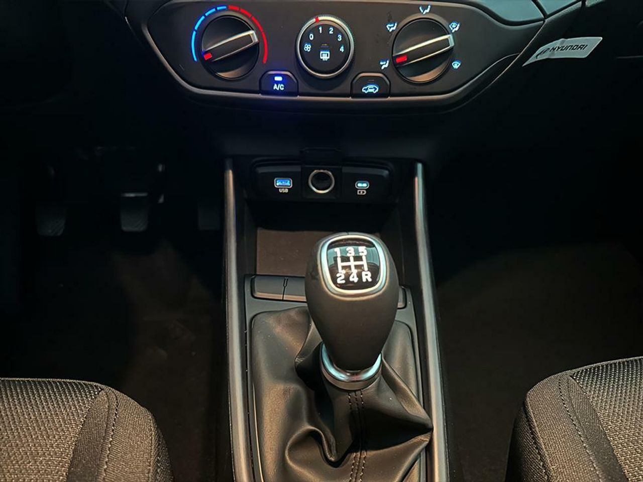Foto Hyundai i20 13