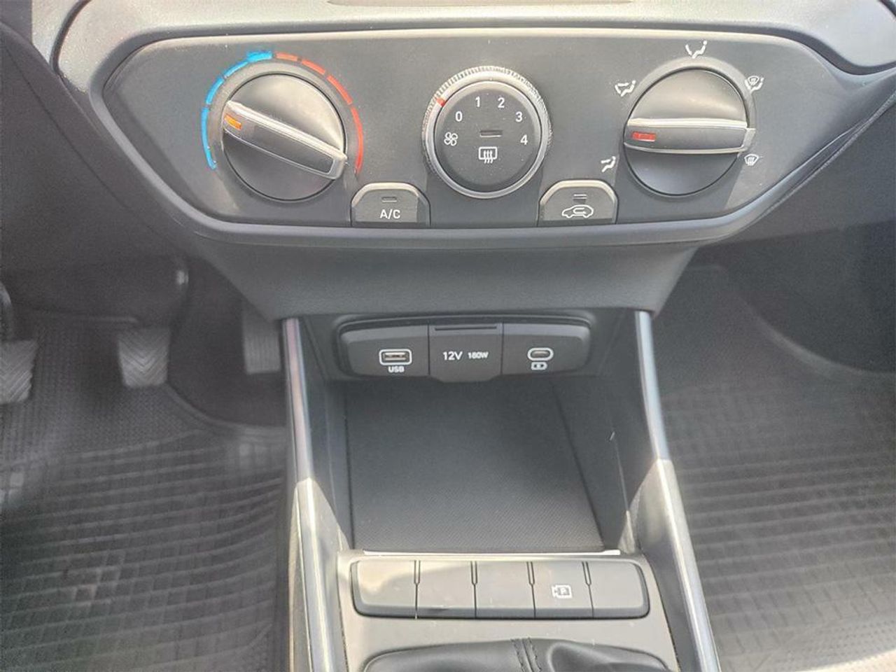 Foto Hyundai i20 10