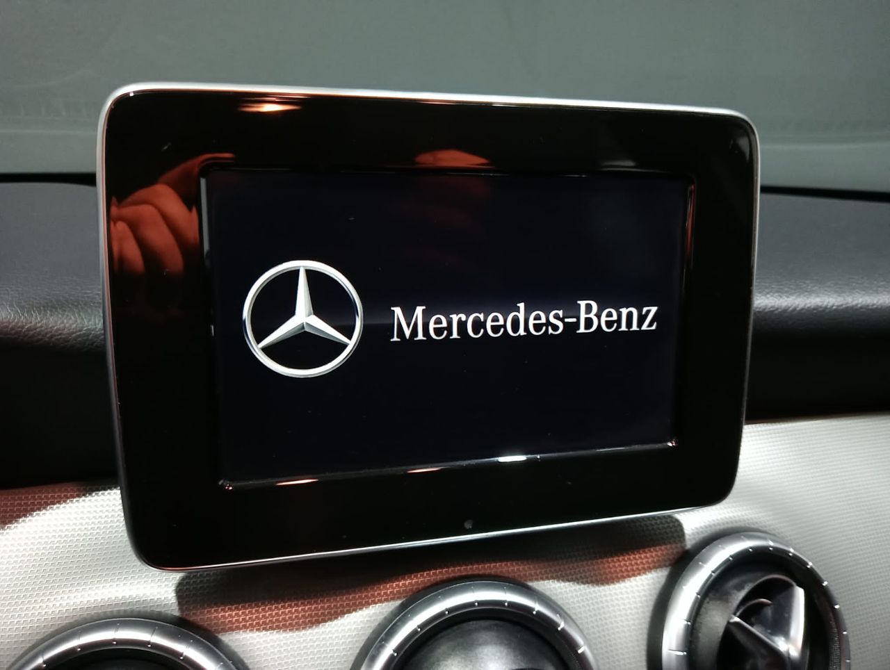 Foto Mercedes-Benz Clase CLA 11