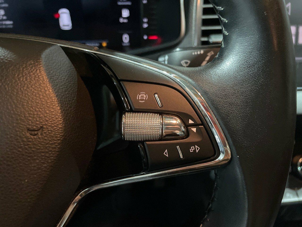 Foto Skoda Karoq 4