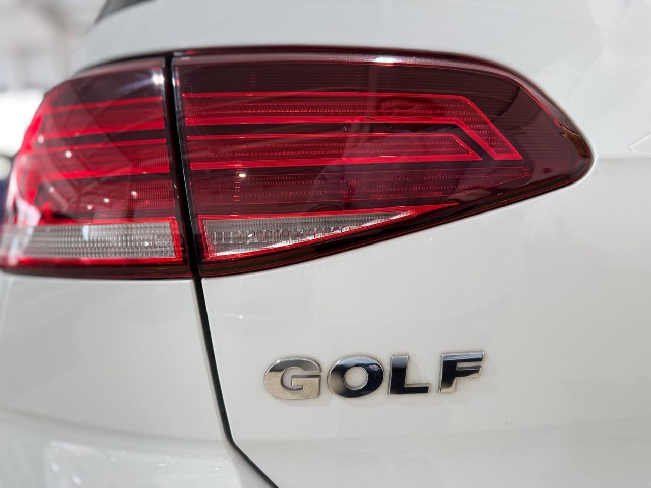 Foto Volkswagen Golf 24