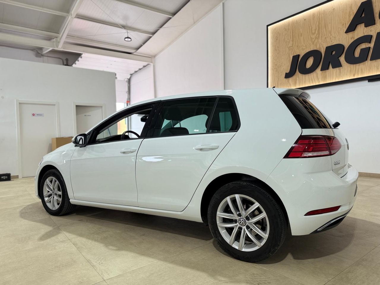 Foto Volkswagen Golf 26