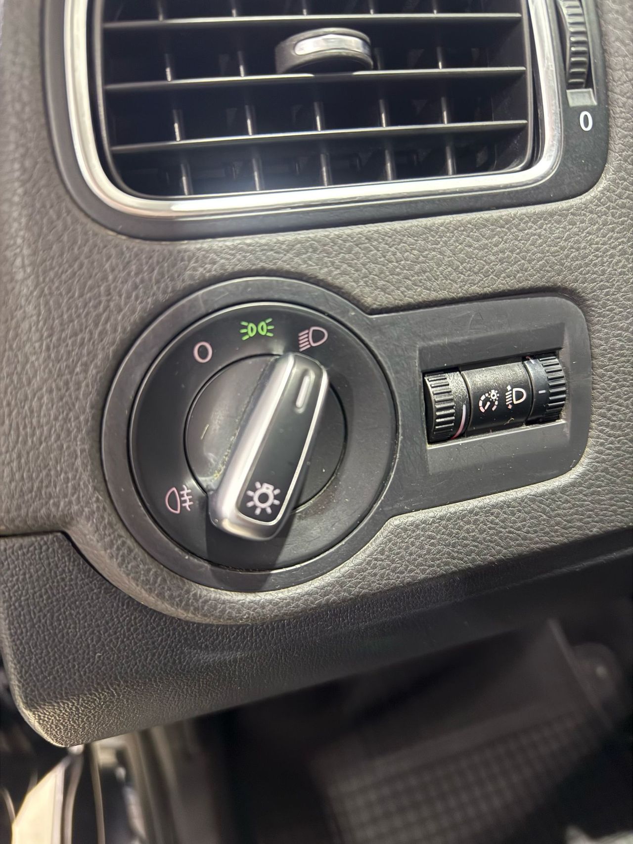 Foto Volkswagen Polo 10