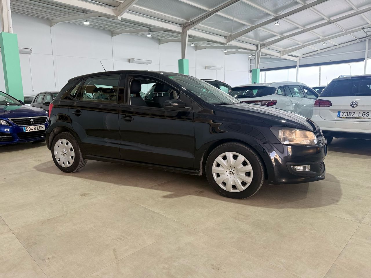 Foto Volkswagen Polo 13