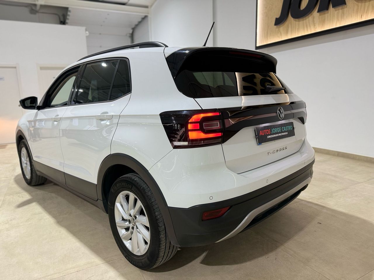Foto Volkswagen T-Cross 6