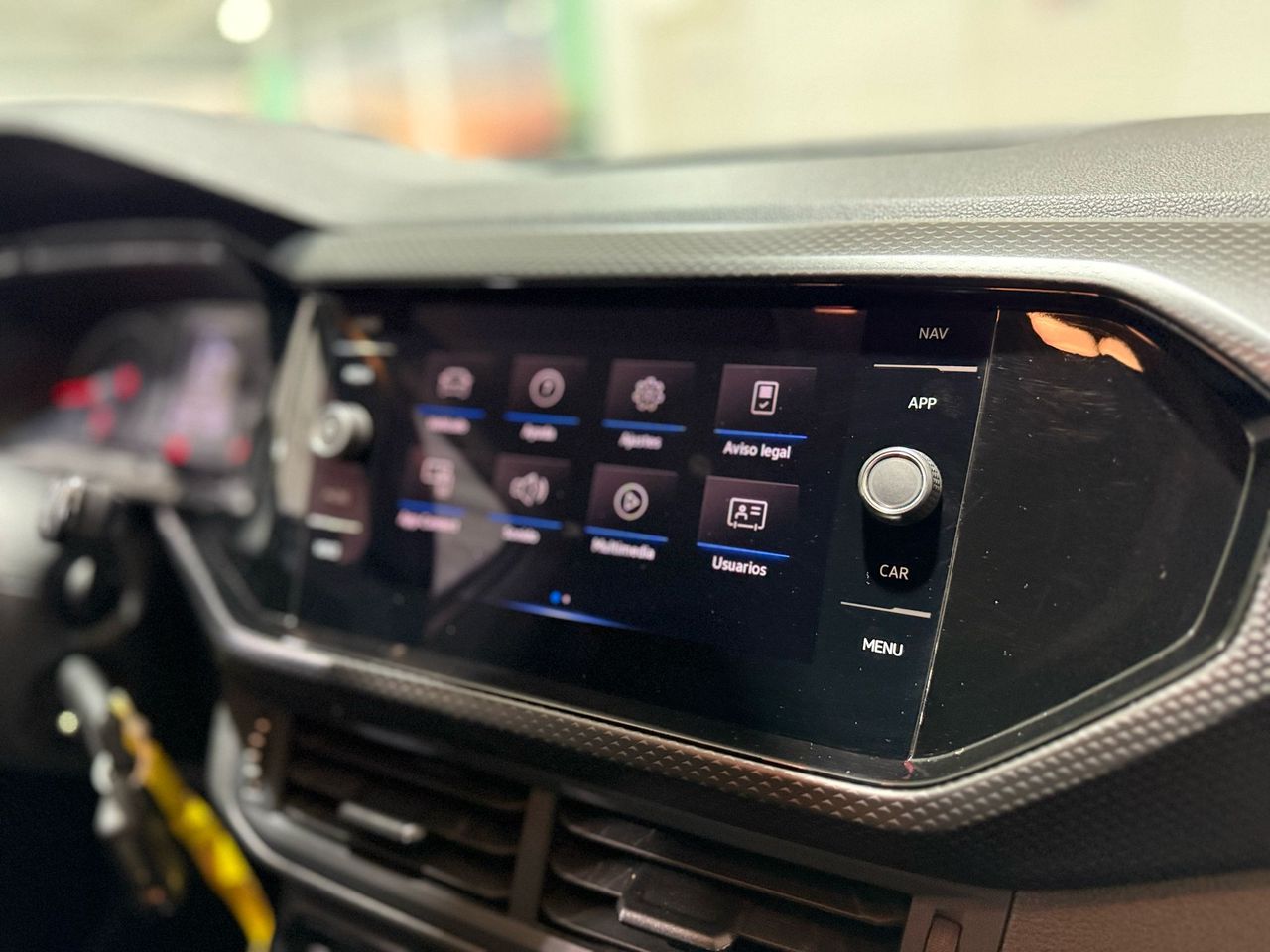 Foto Volkswagen T-Cross 9