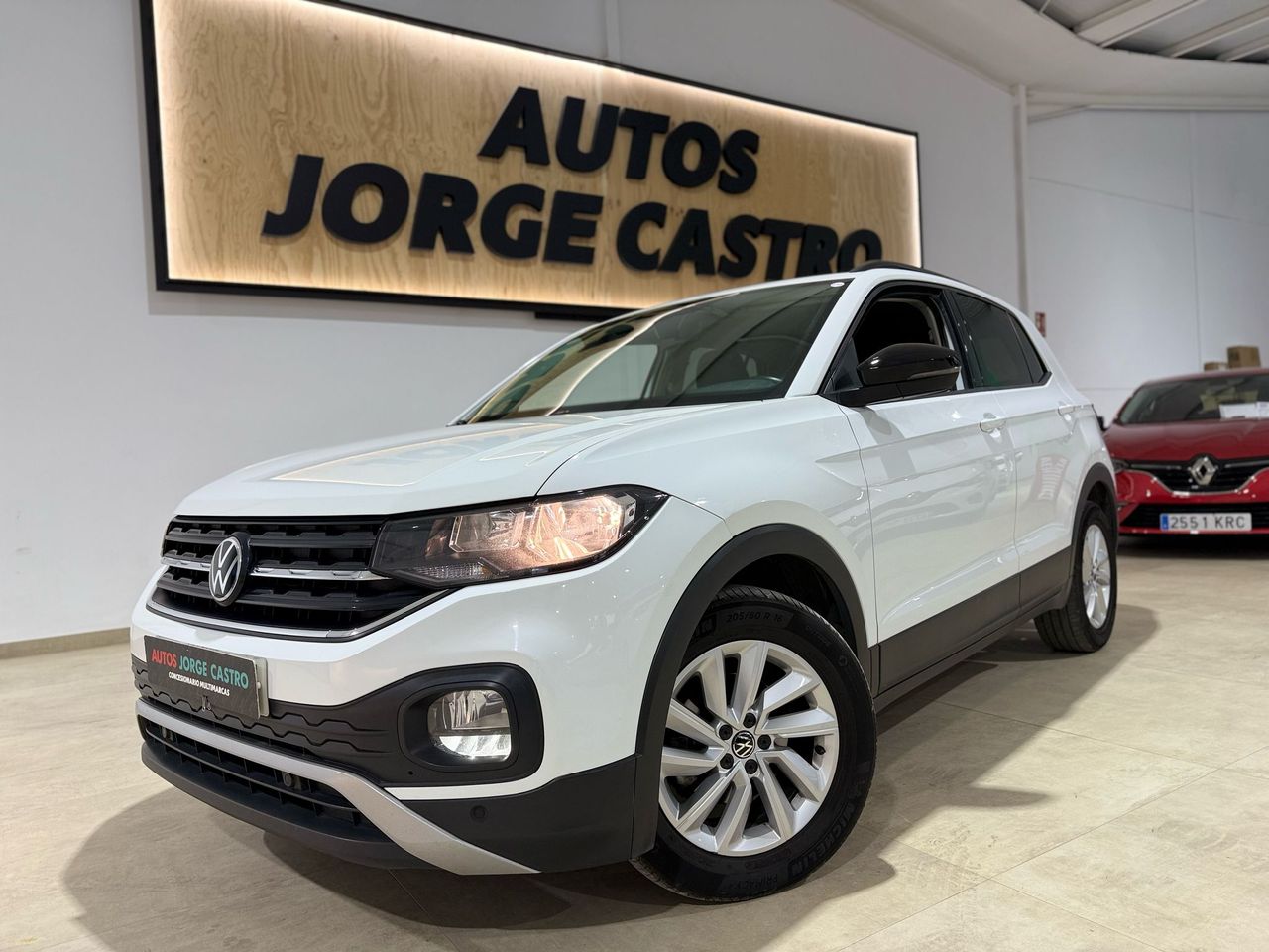 Foto Volkswagen T-Cross 15