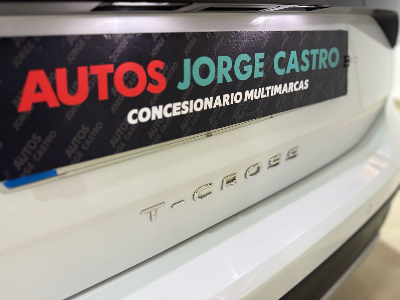 Foto Volkswagen T-Cross 26