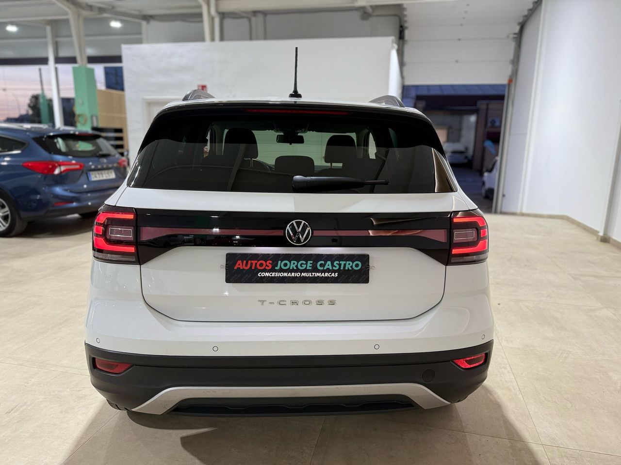Foto Volkswagen T-Cross 29