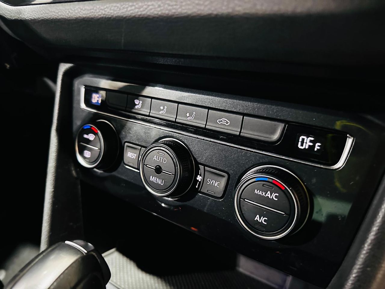 Foto Volkswagen Tiguan 10