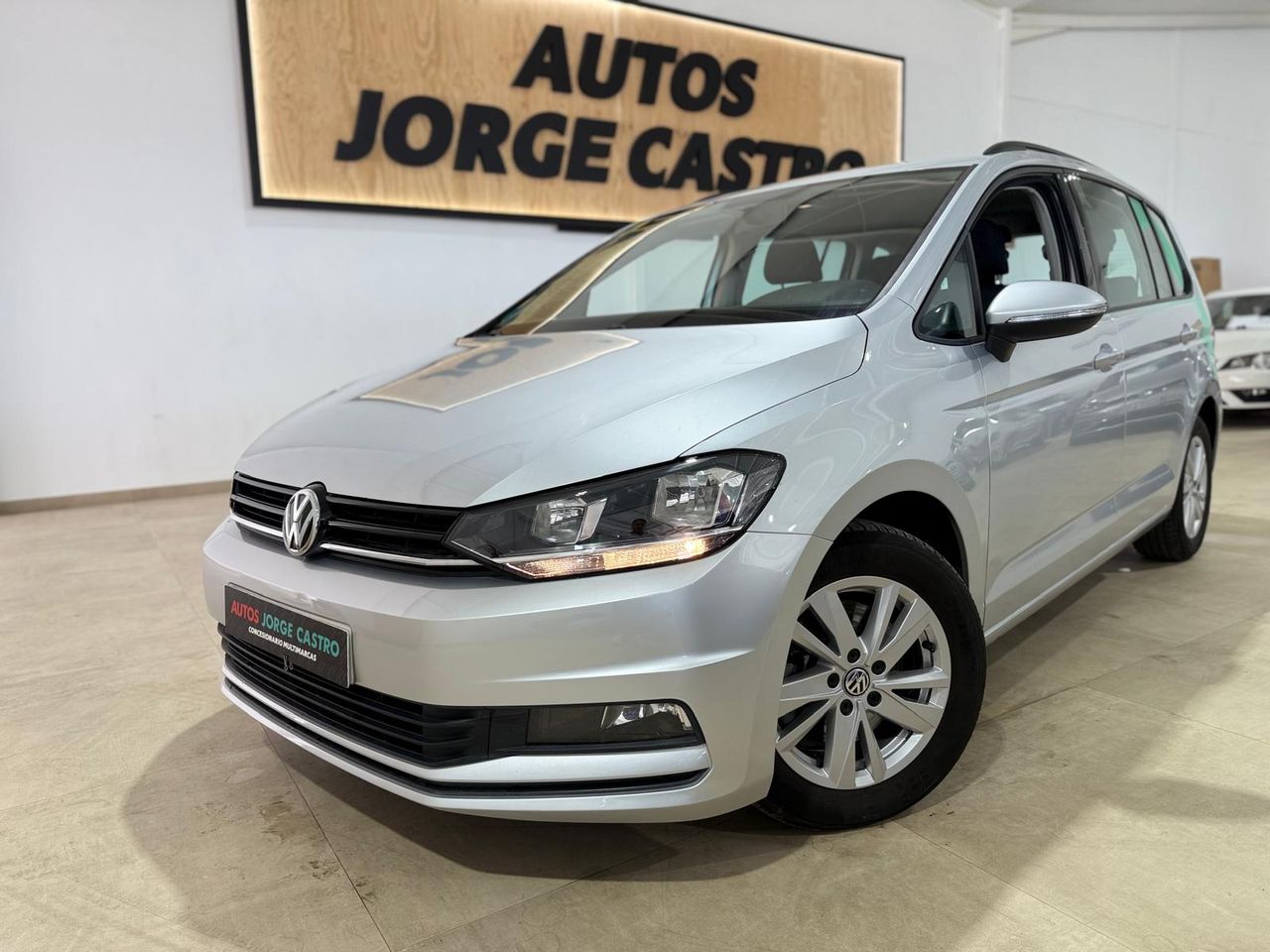 Foto Volkswagen Touran 1