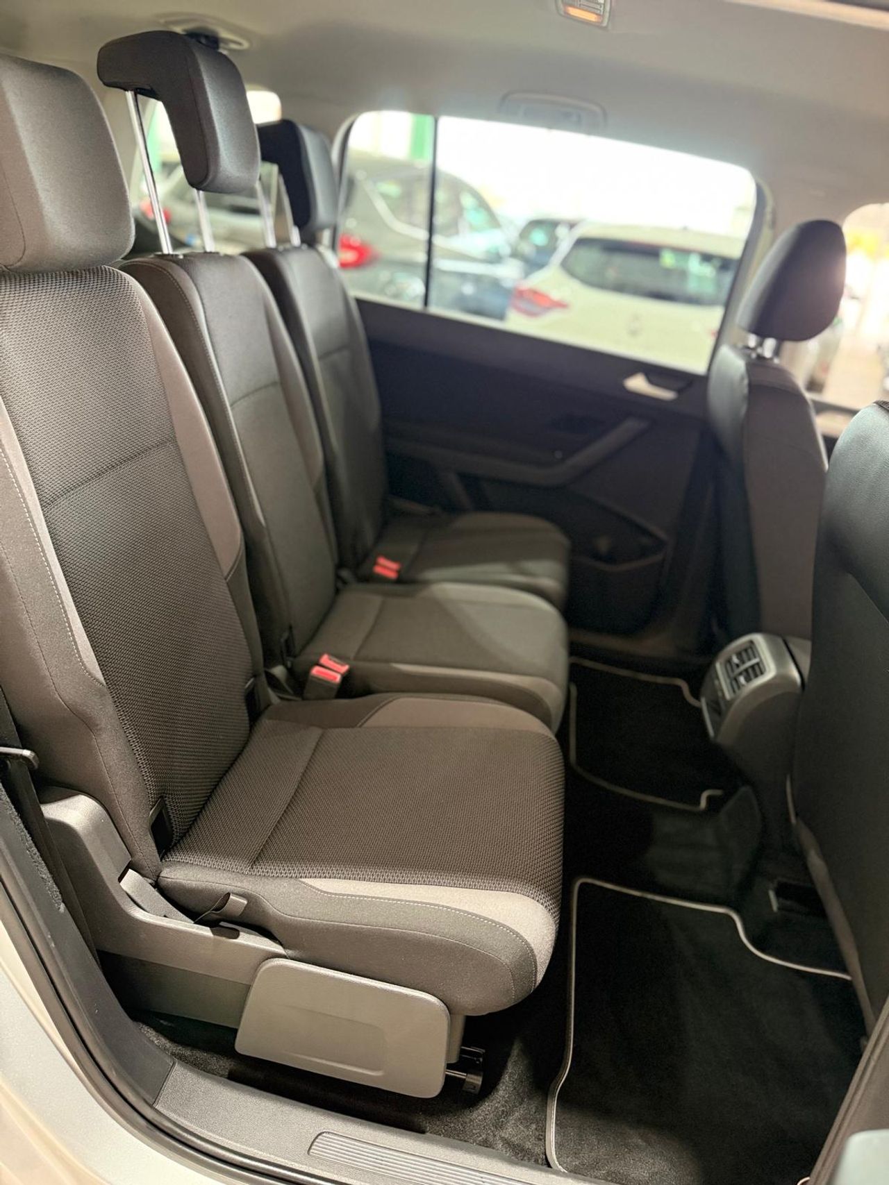 Foto Volkswagen Touran 21