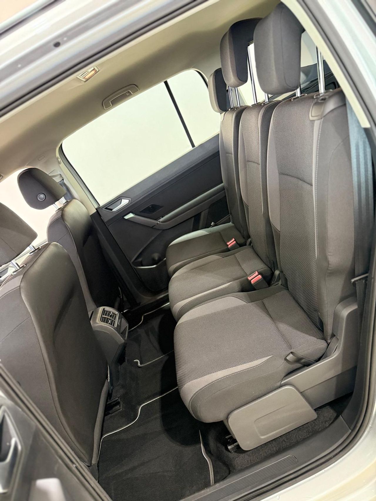 Foto Volkswagen Touran 23