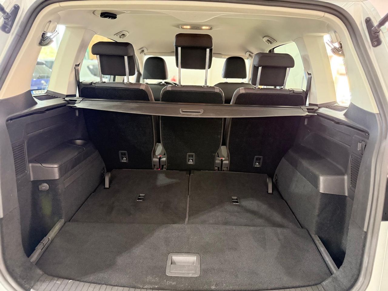 Foto Volkswagen Touran 27