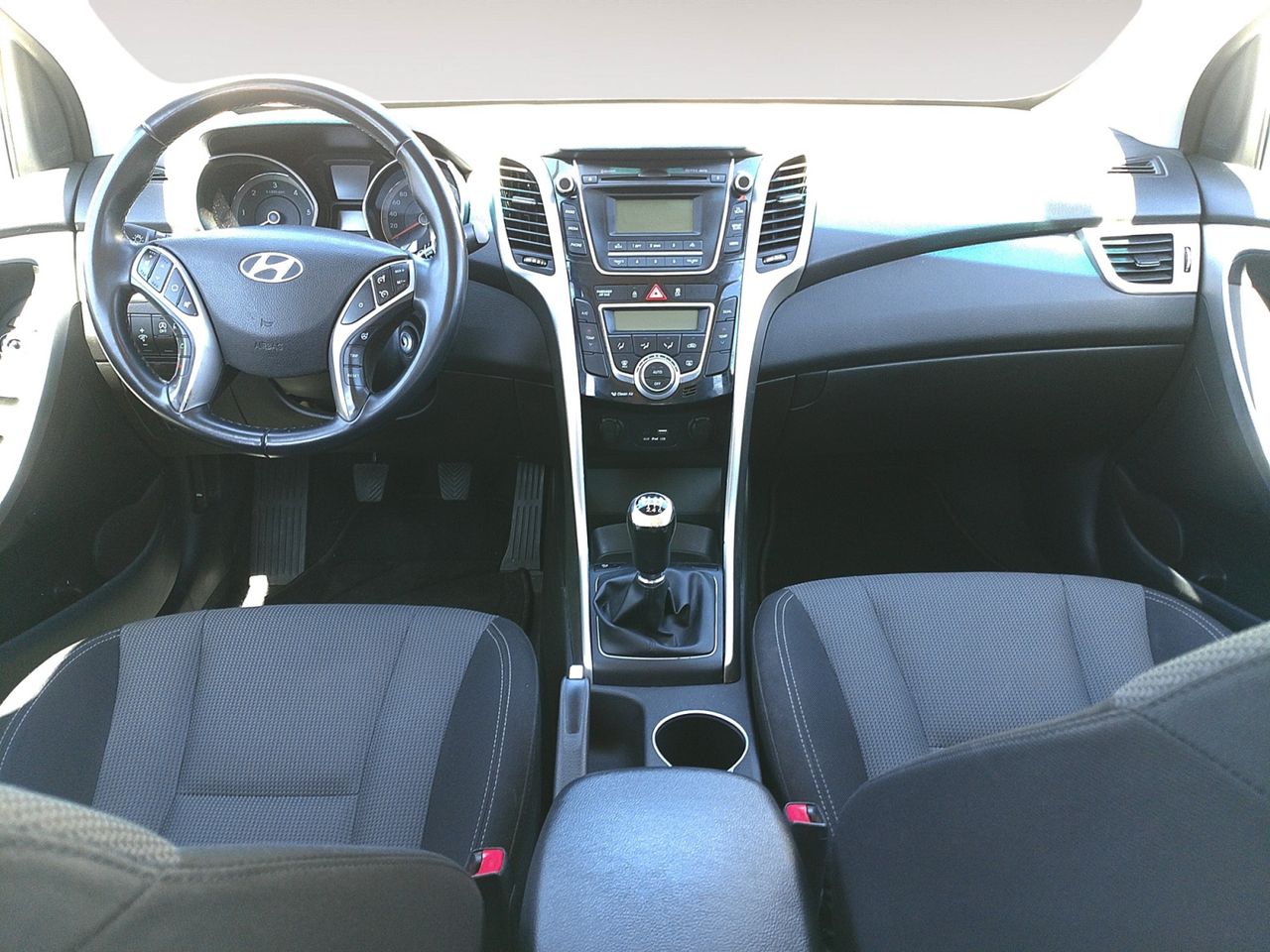 Foto Hyundai i30 6