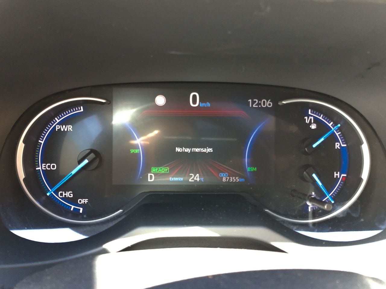 Foto Toyota Rav4 12