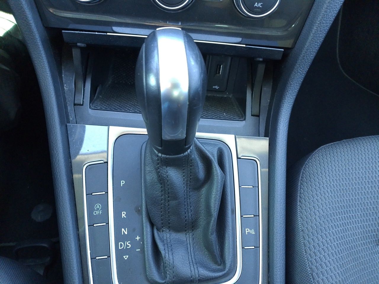 Foto Volkswagen Golf 10