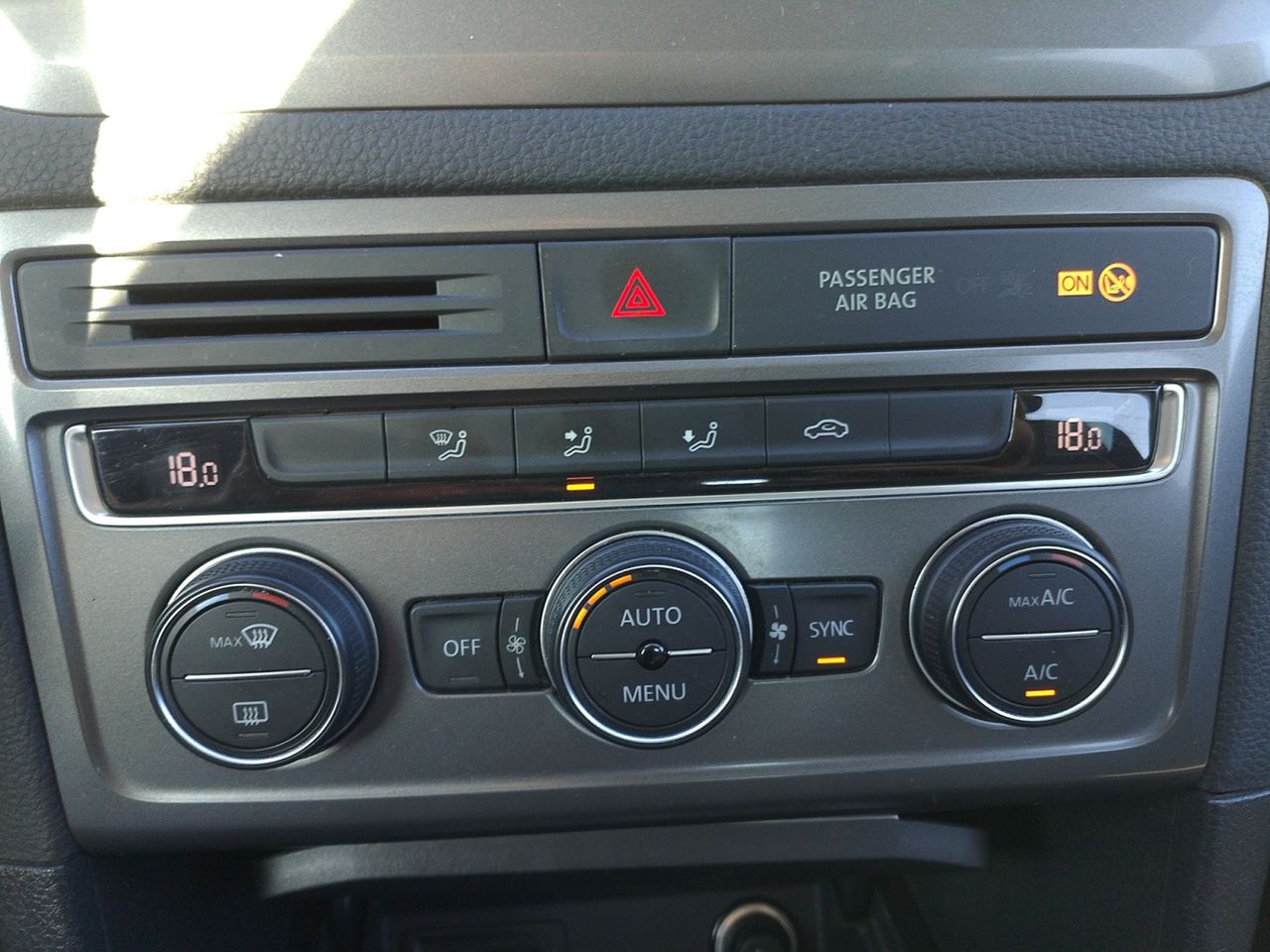 Foto Volkswagen Golf 19