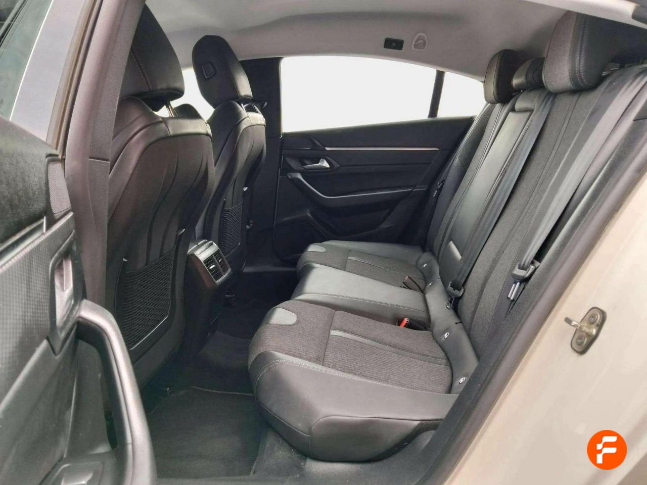 Foto Peugeot 508 18