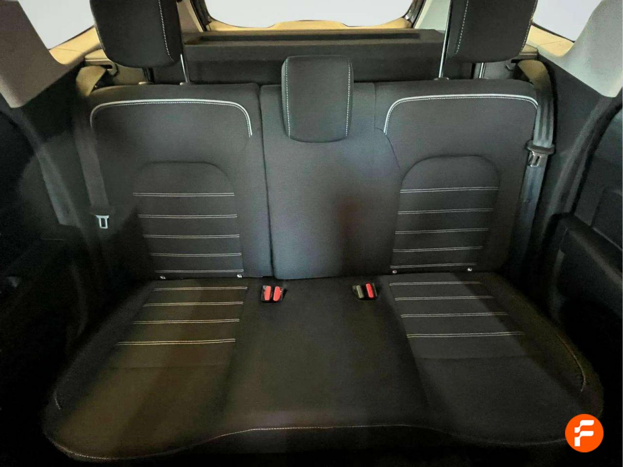 Foto Dacia Duster 18