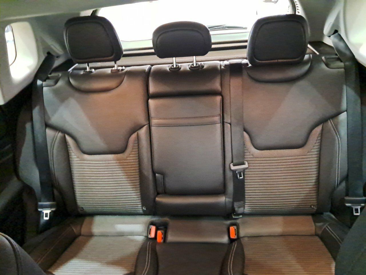 Foto Jeep Compass 16
