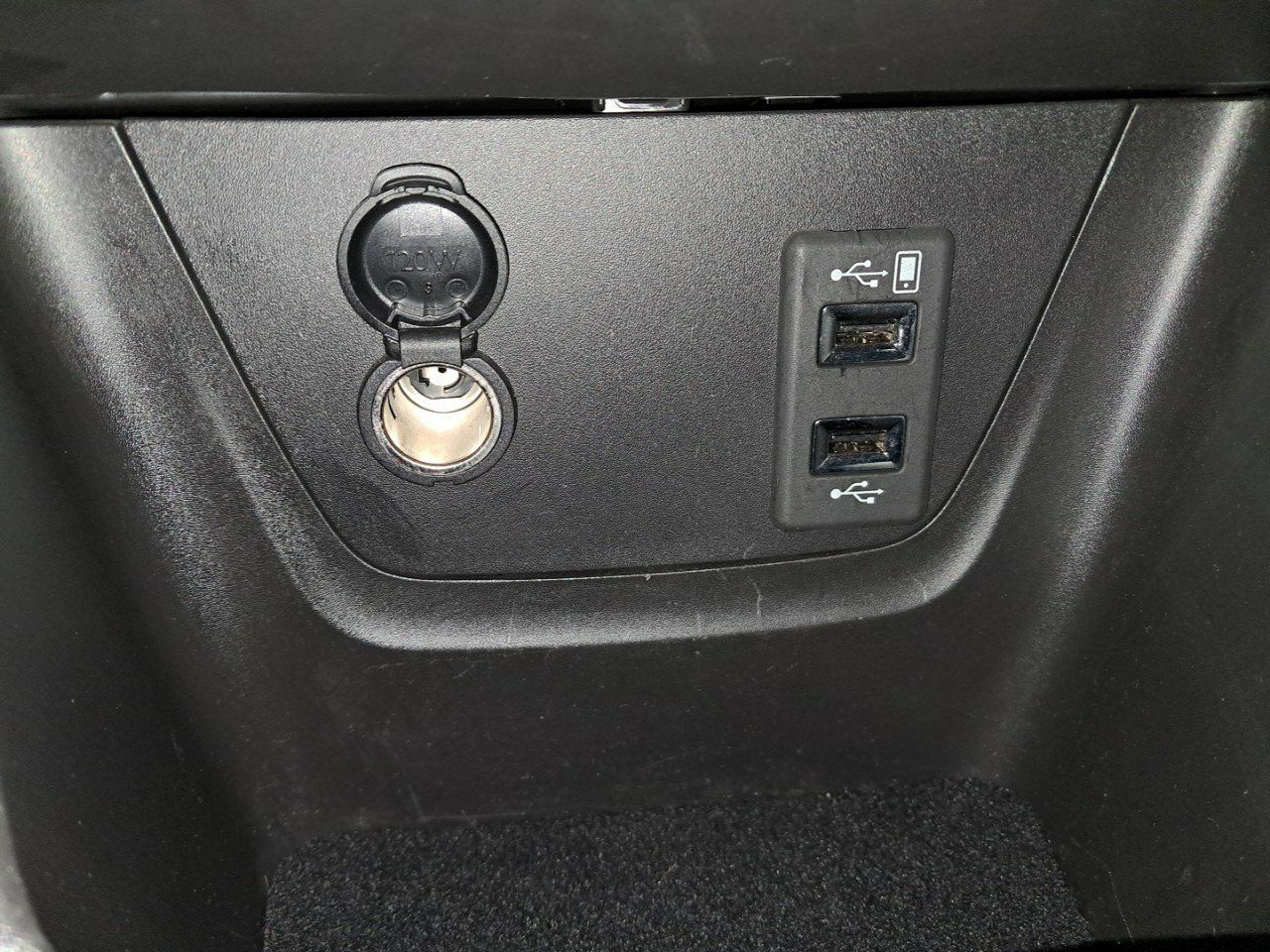 Foto Opel Crossland X 21