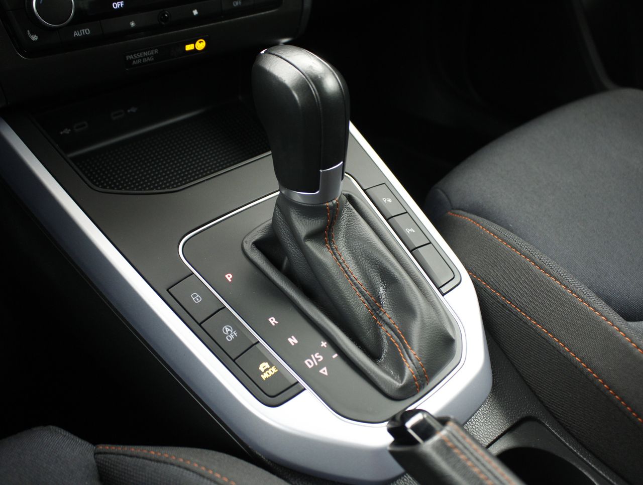 Foto Seat Arona 10