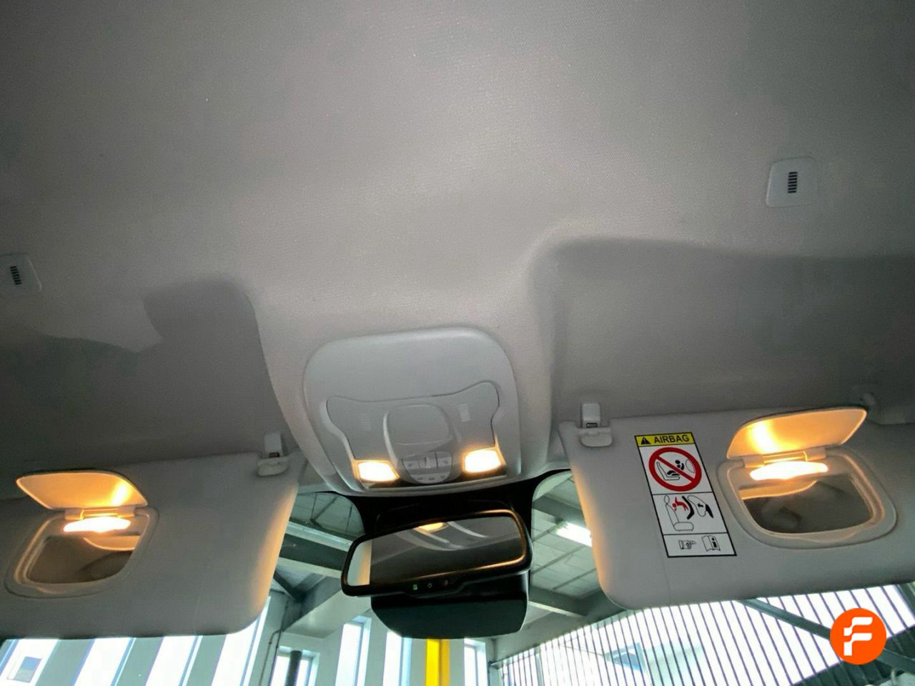 Foto Jeep Renegade 23
