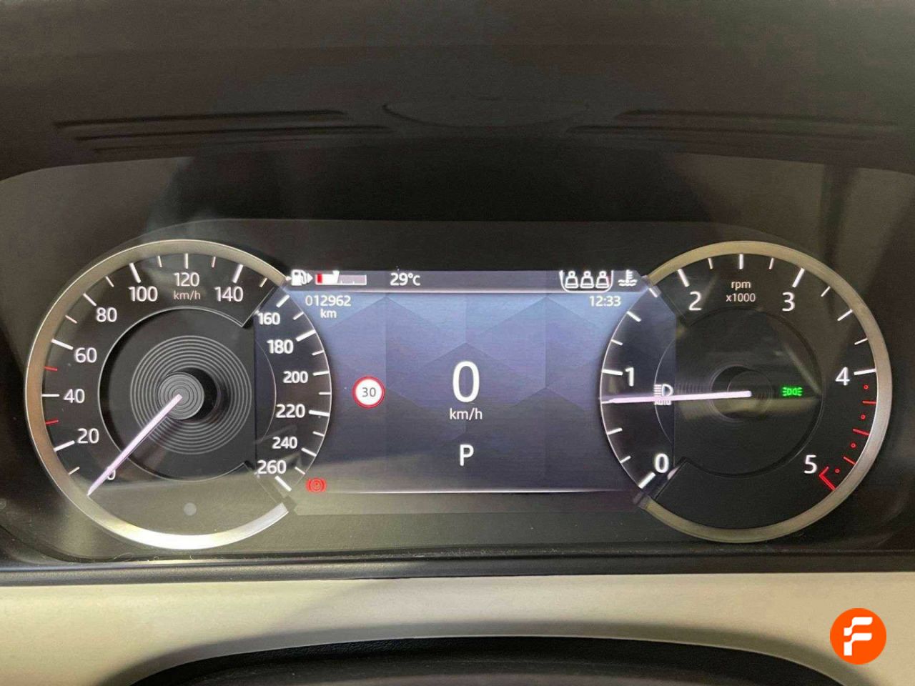 Foto Land-Rover Range Rover Velar 10
