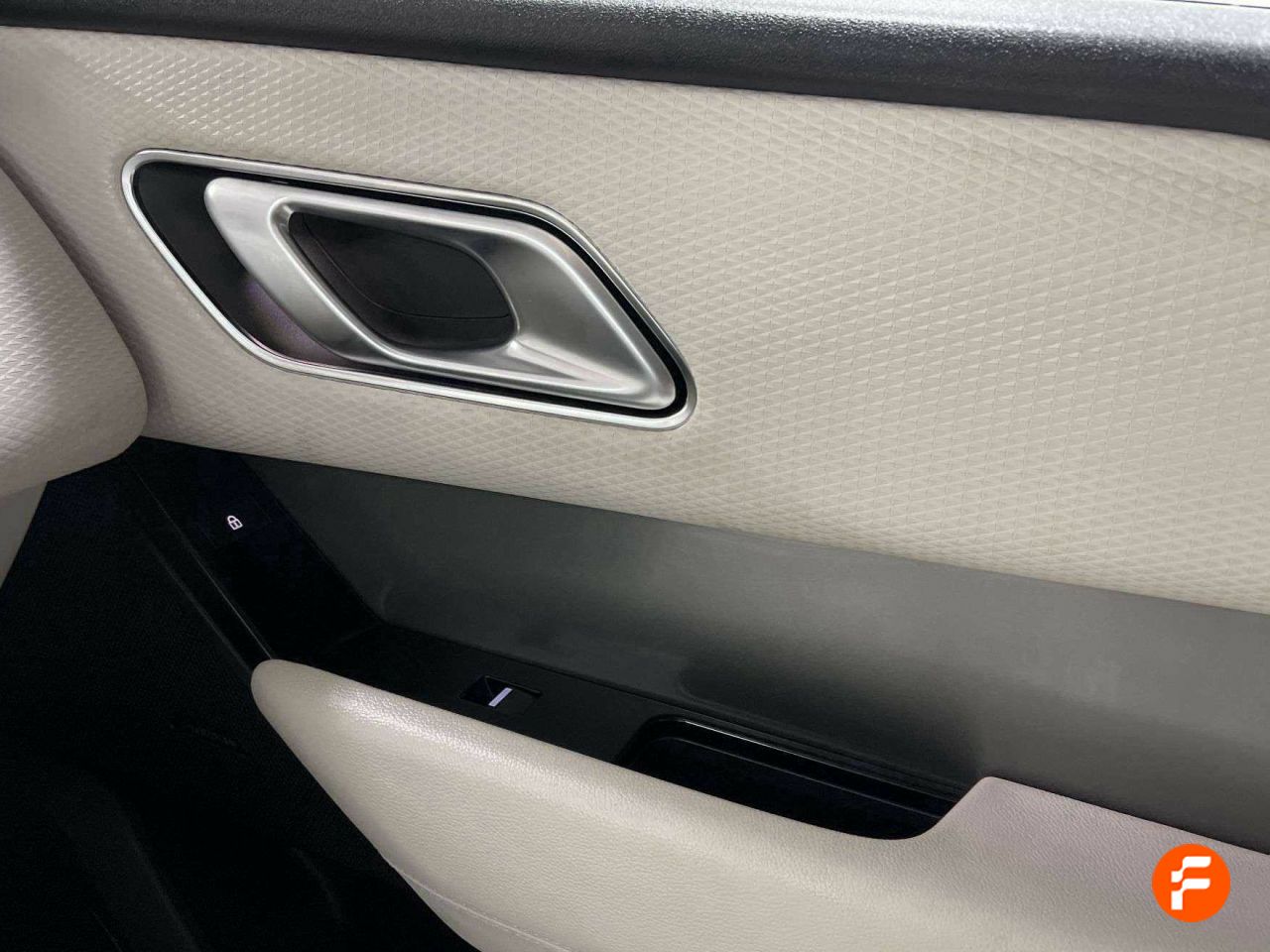 Foto Land-Rover Range Rover Velar 15