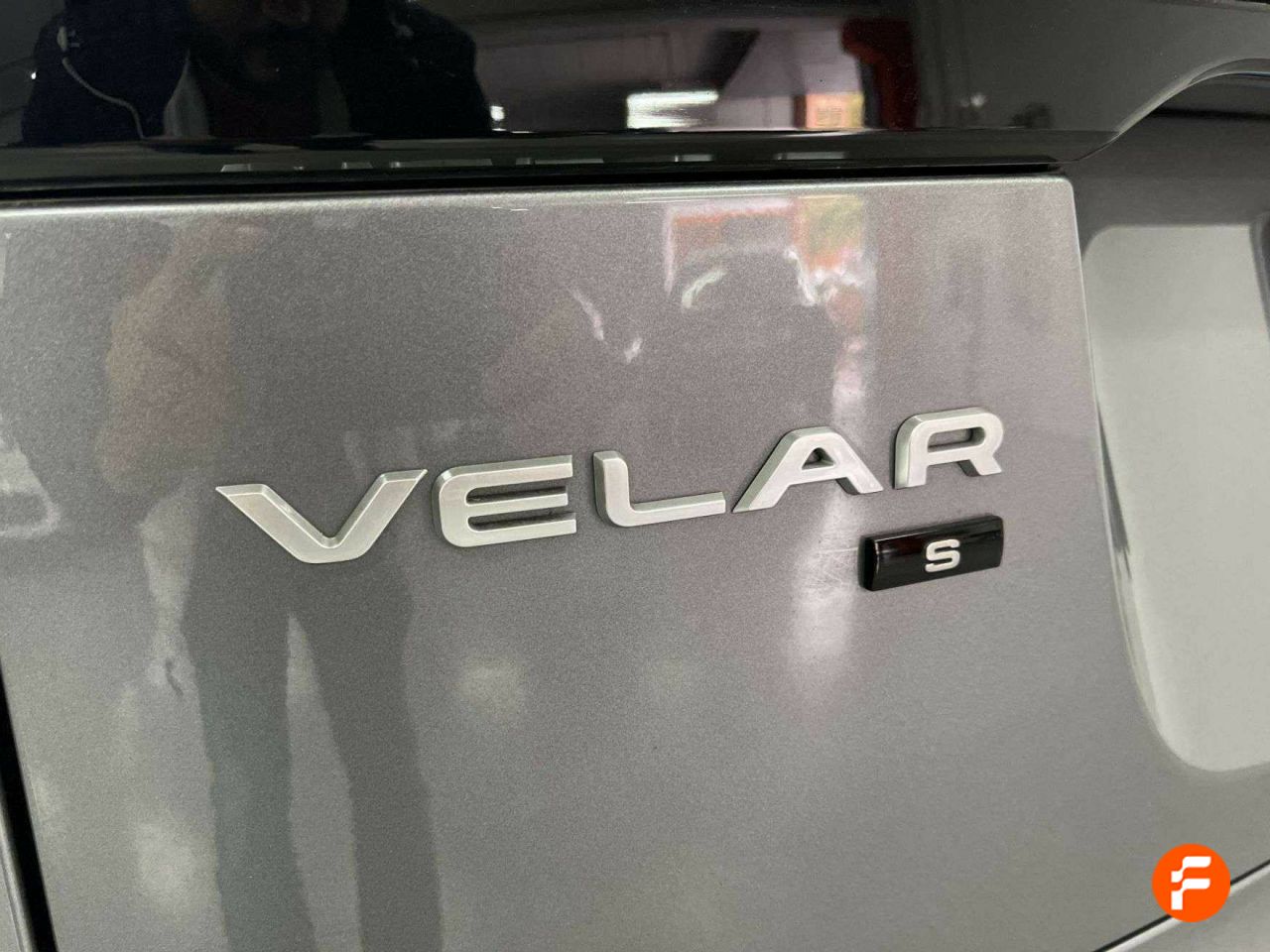 Foto Land-Rover Range Rover Velar 24