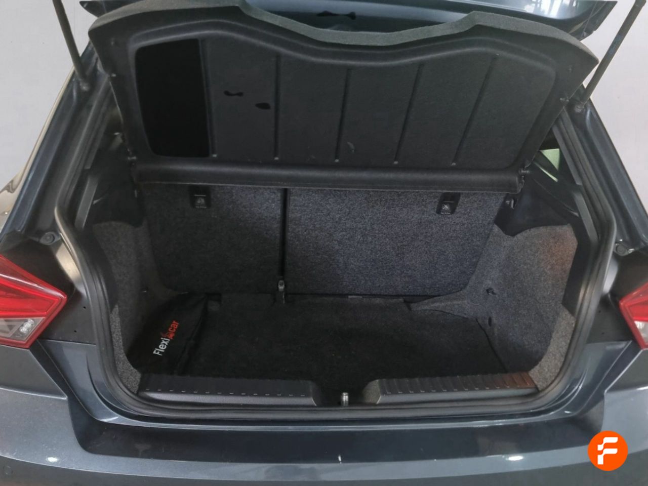 Foto Seat Ibiza 15