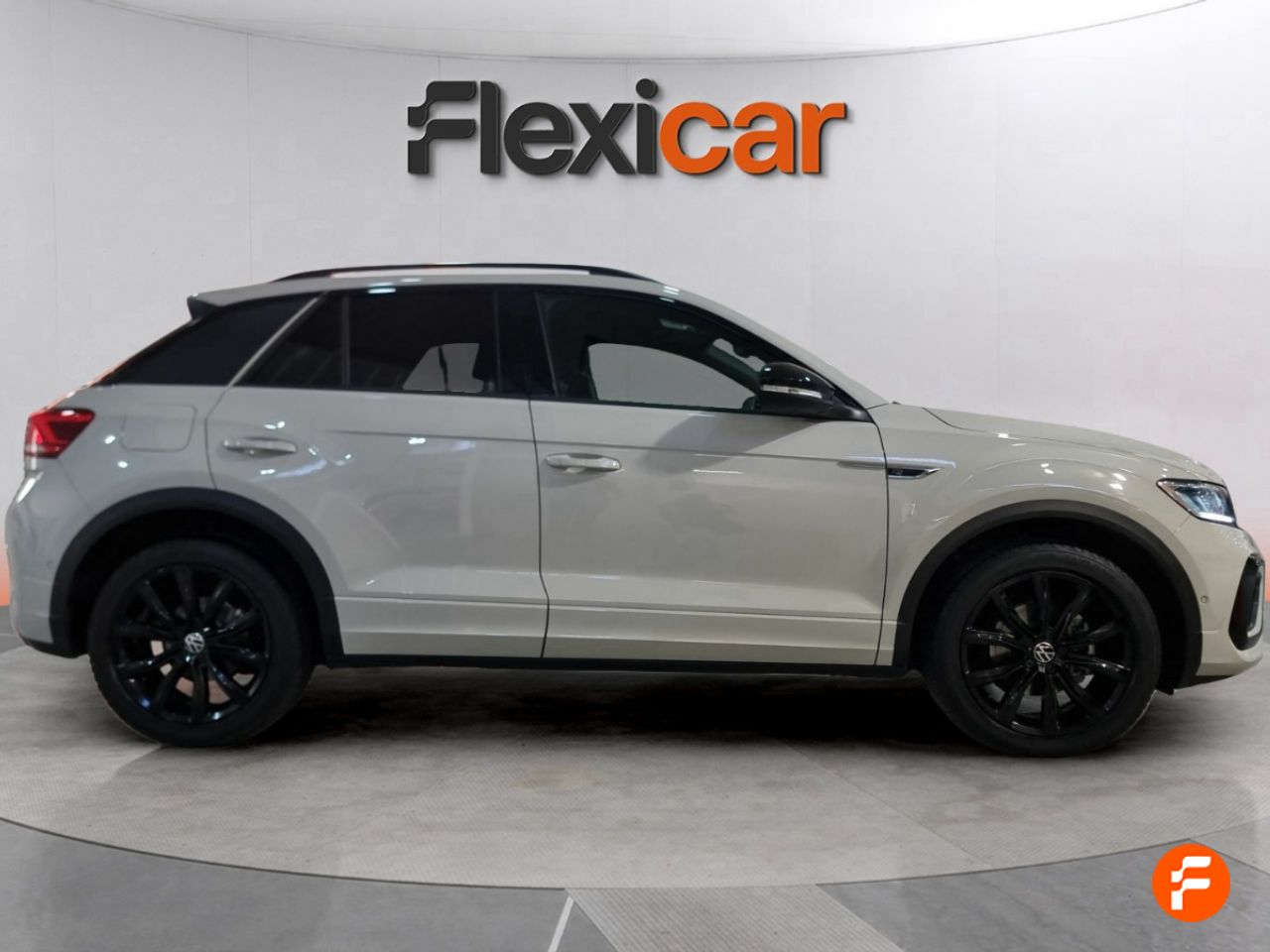 Foto Volkswagen T-Roc 5