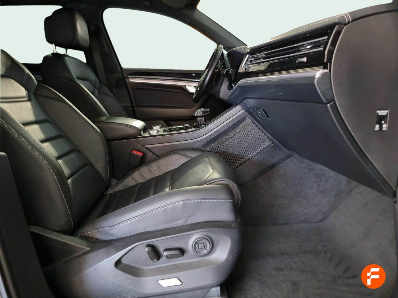 Foto Volkswagen Touareg 14