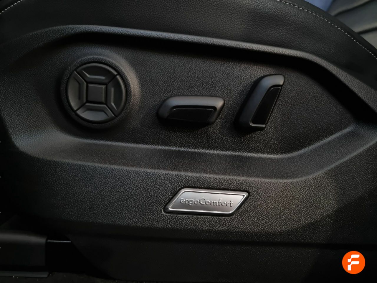 Foto Volkswagen Touareg 19