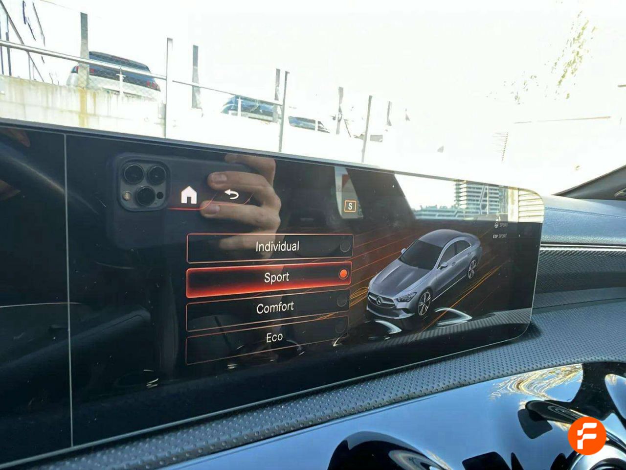 Foto Mercedes-Benz Clase CLA 13