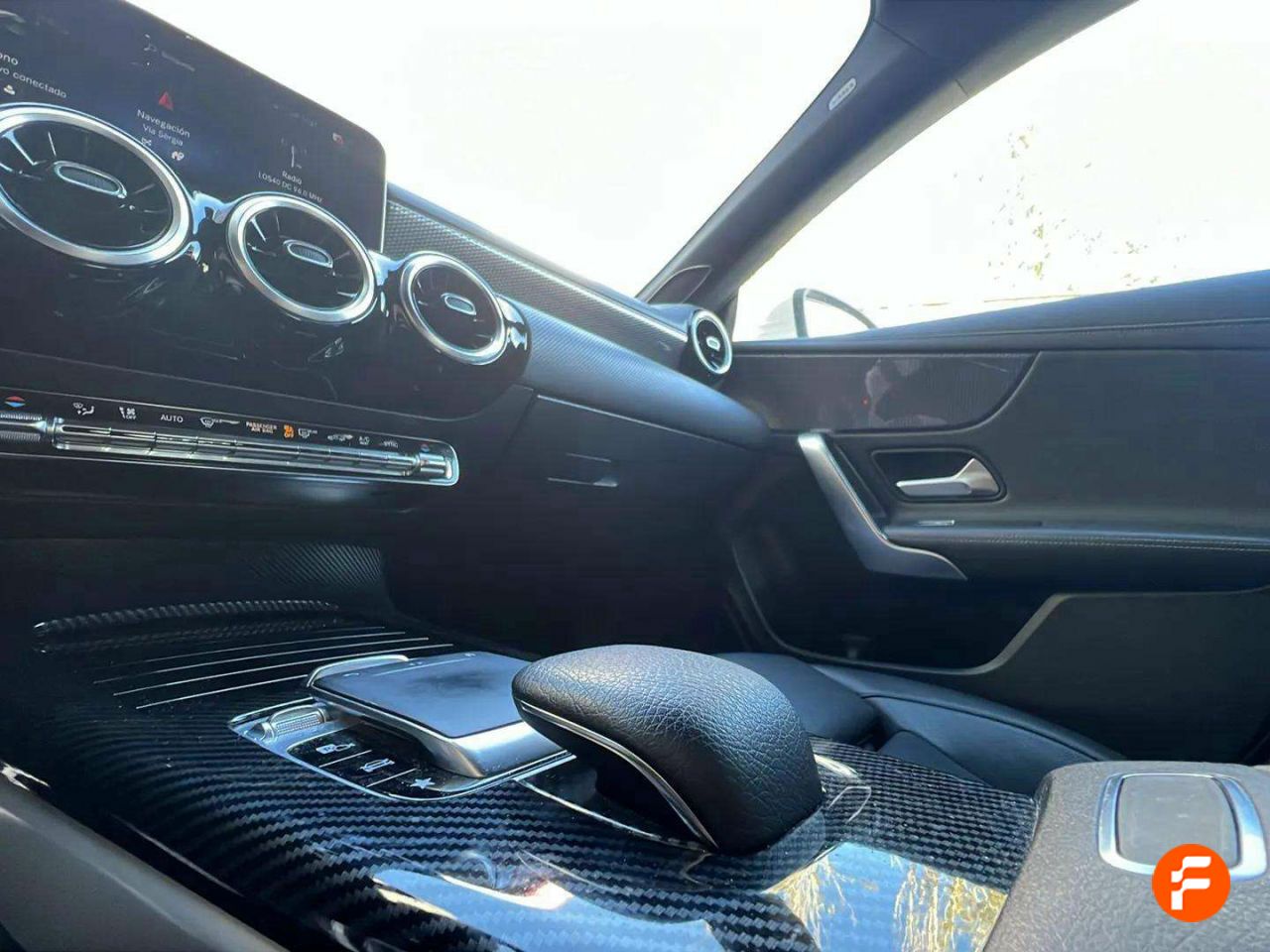 Foto Mercedes-Benz Clase CLA 17