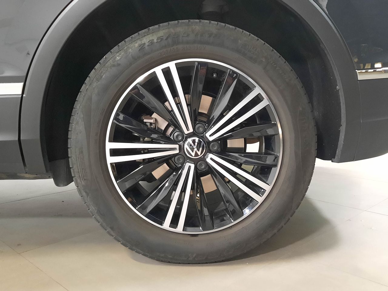 Foto Volkswagen Tiguan 8