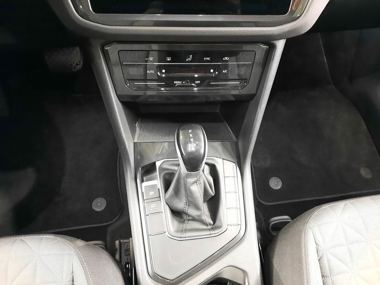 Foto Volkswagen Tiguan 12