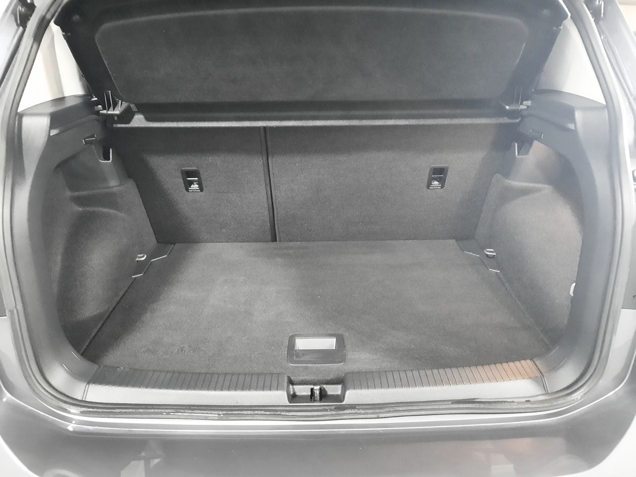 Foto Volkswagen T-Cross 7