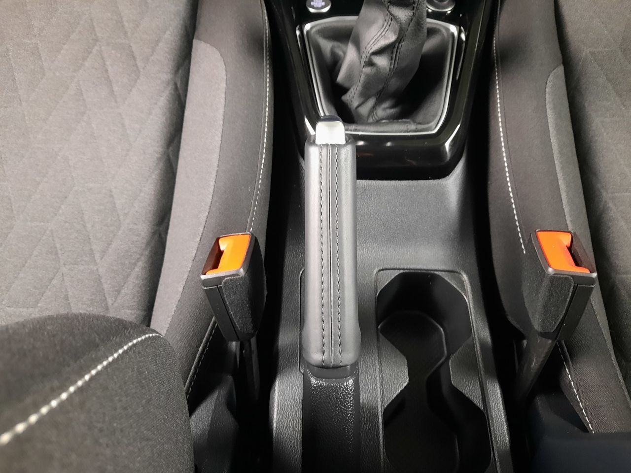 Foto Volkswagen T-Cross 12