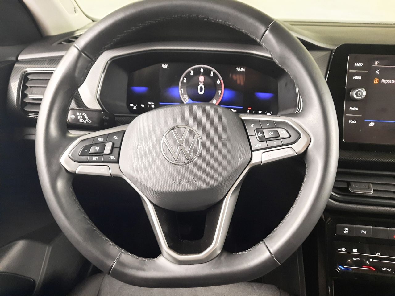 Foto Volkswagen T-Cross 15
