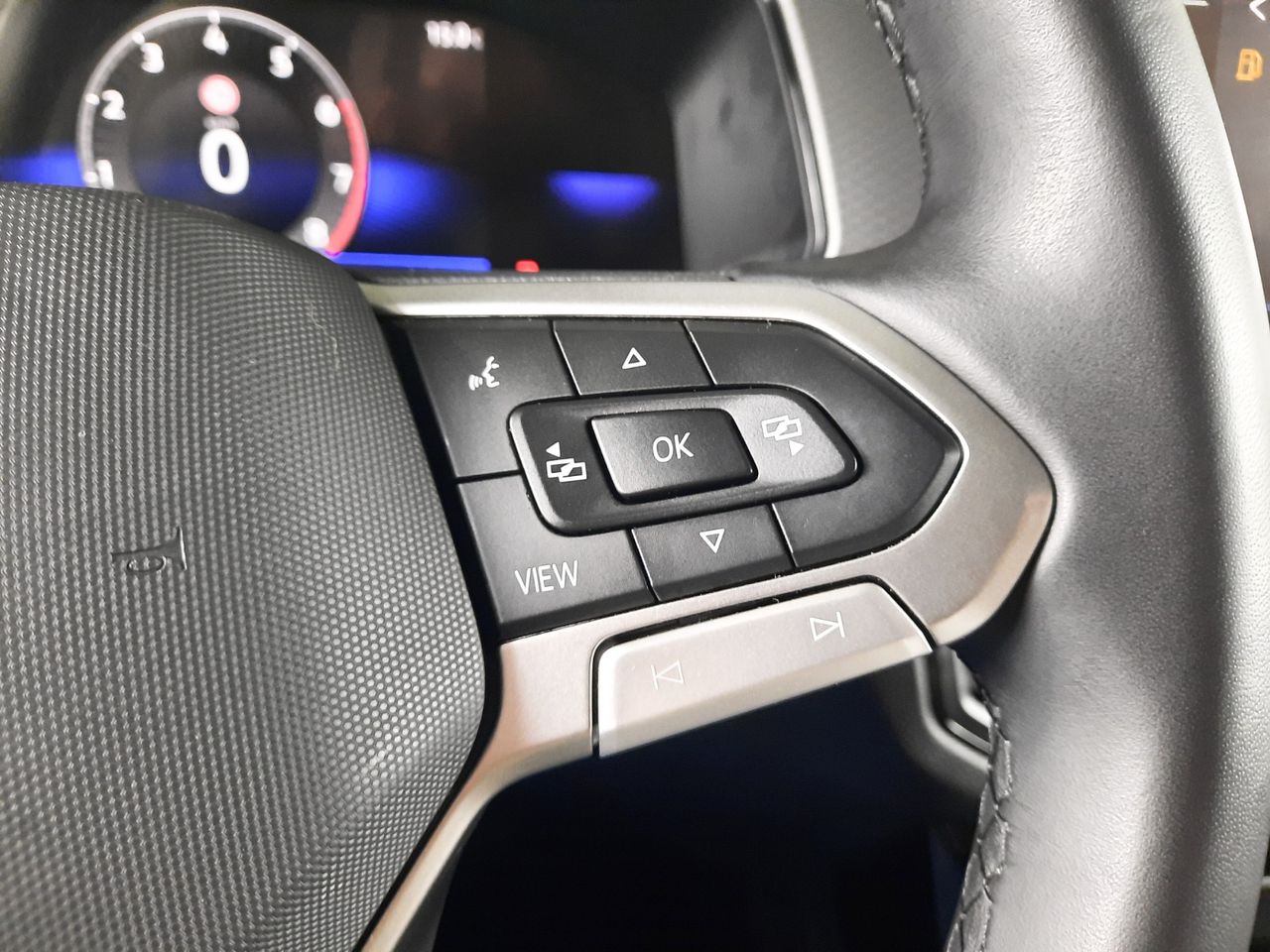Foto Volkswagen T-Cross 16