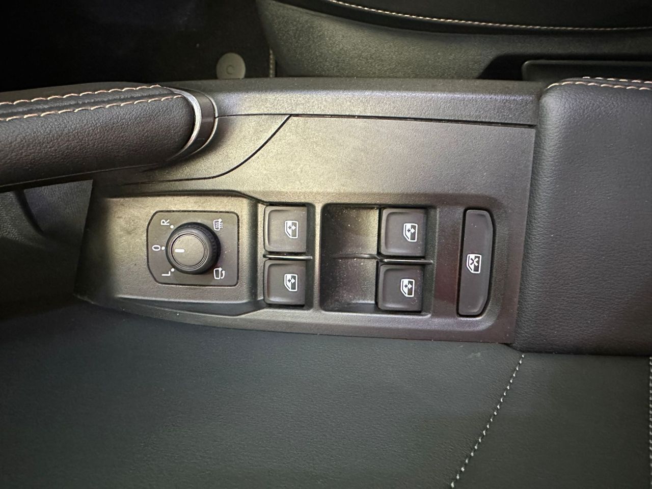 Foto Cupra León 11