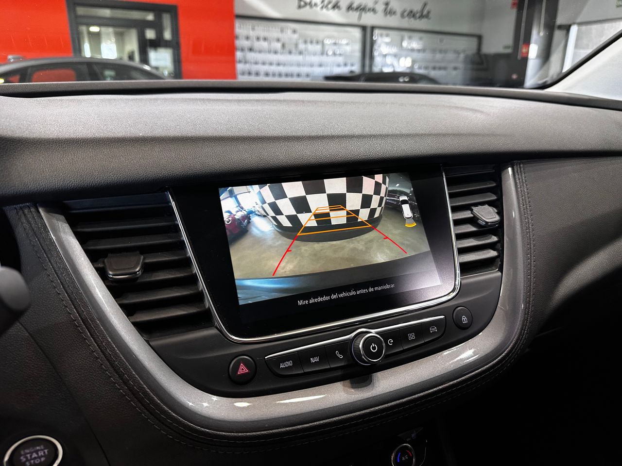 Foto Opel Grandland X 11
